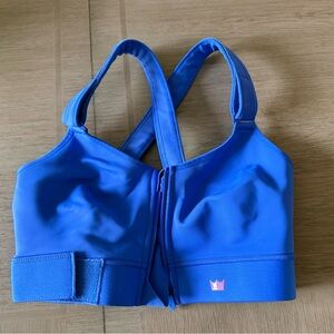SheFit fully adjustable sports Bra in 1 Luxe blue